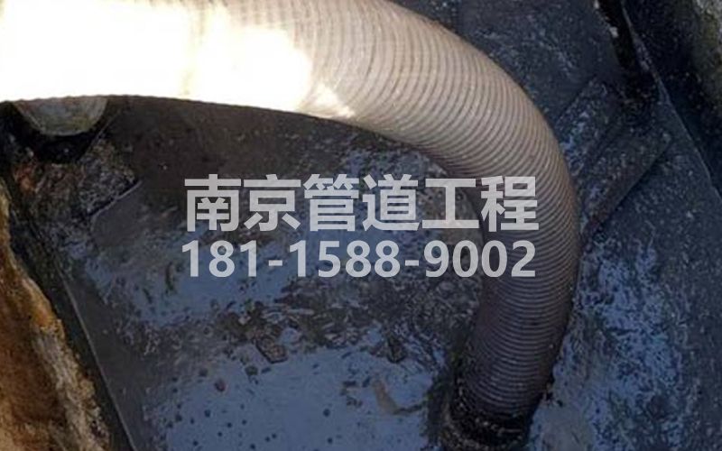 213孝陵卫抽粪